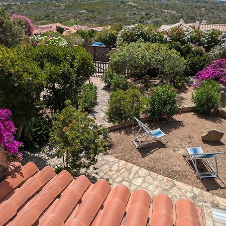 Villa Vista Mare Cala Ginepro Punta Molara Exterior photo